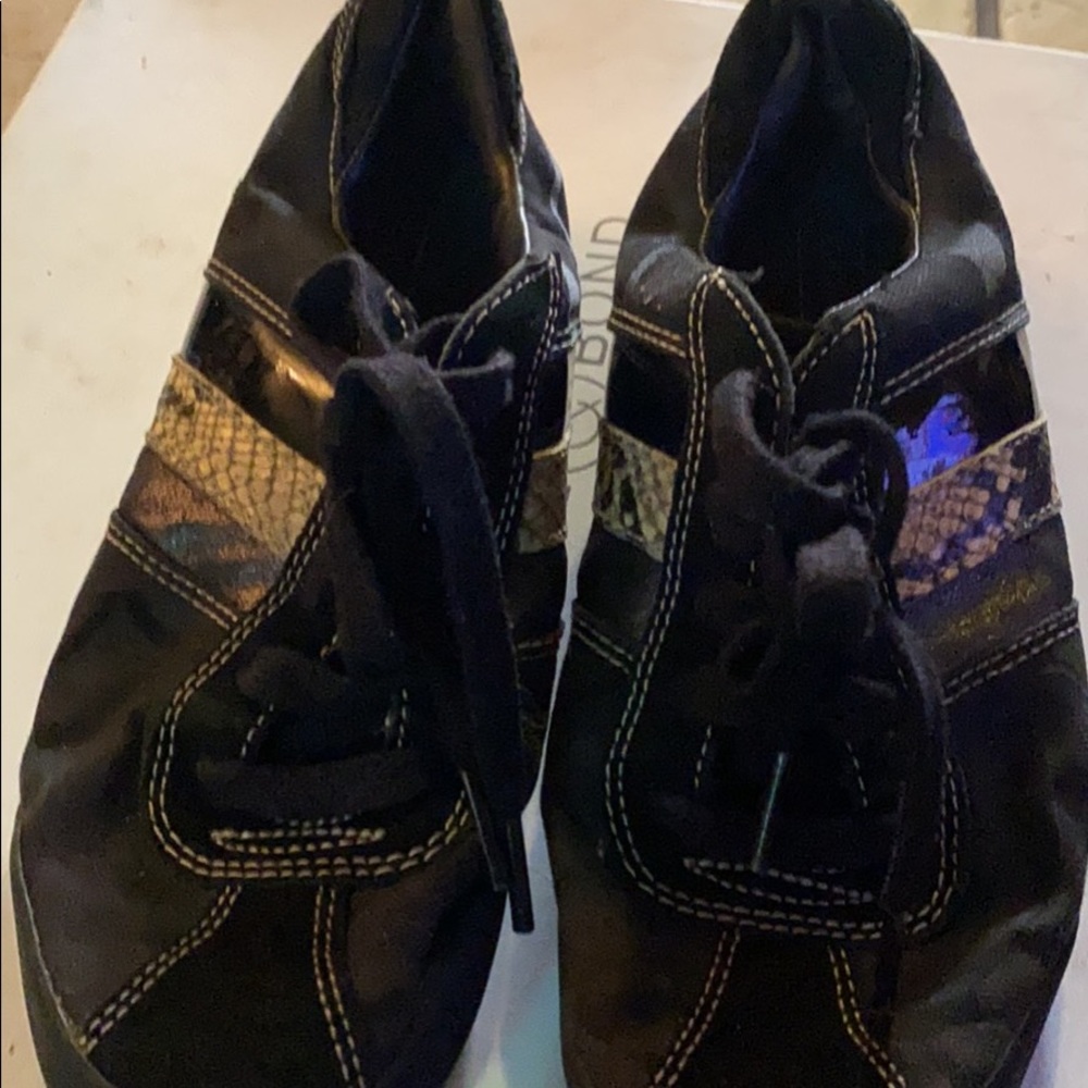 Coach 6. - Picture 2 of 5